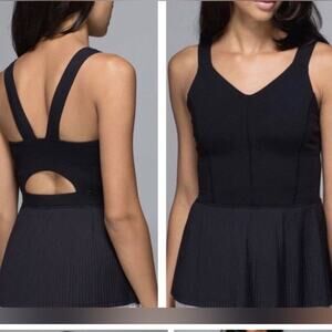 LULULEMON City Fit Black Pleated Peplum Tank Sz 6